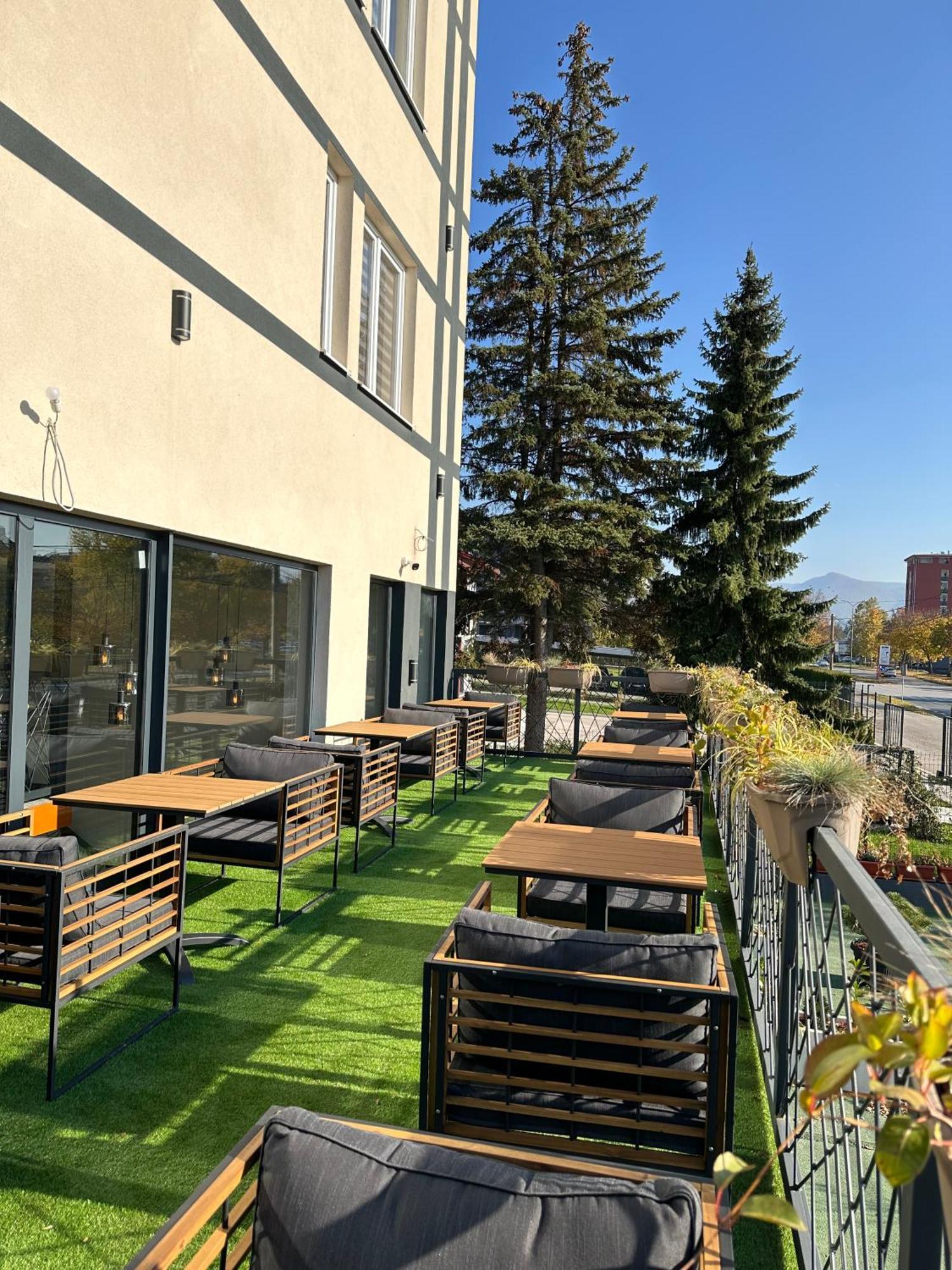 Alinar Oasis Sarajevo